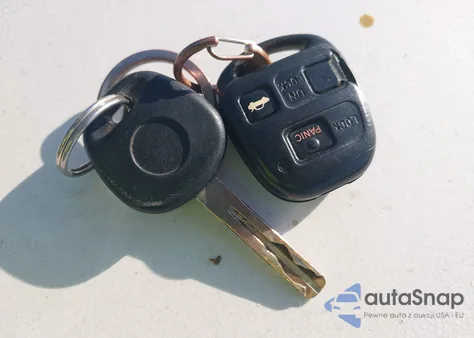 2004 Lexus Es 330 from USA, damaged, VIN JTHBA30G945031453